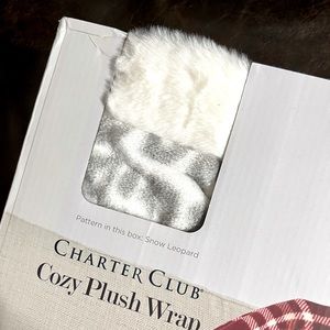 Plush Wrap - Snow Leopard Print NIB